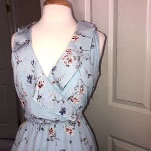Sweet and Sexy Floral Dress. Size Small.